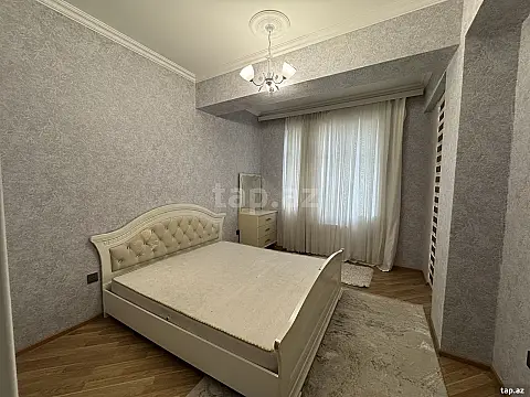 Kirayə verilir 3 otaqlı yeni tikili 120 m²