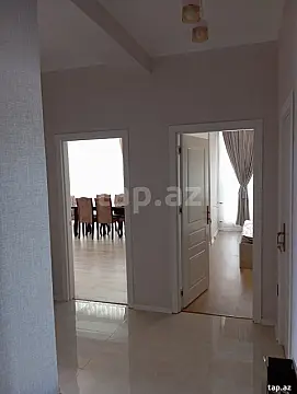 Kirayə verilir 2 otaqlı yeni tikili 66 m²