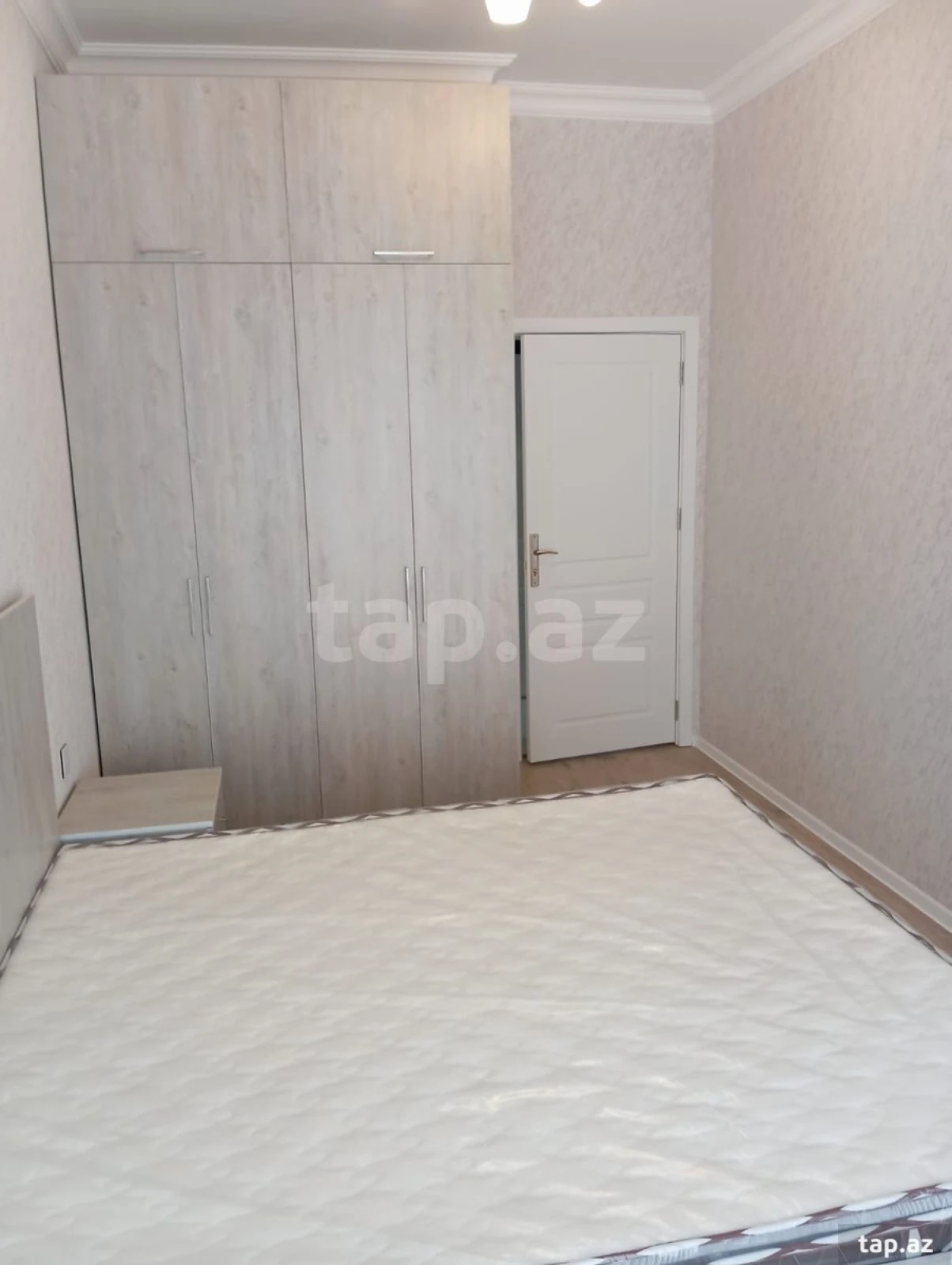 Kirayə verilir 2 otaqlı yeni tikili 66 m²