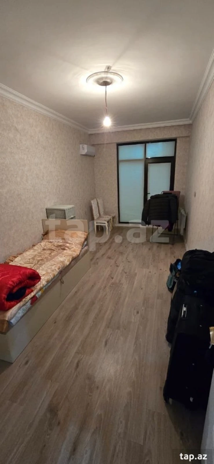 Kirayə verilir 3 otaqlı yeni tikili 112 m²