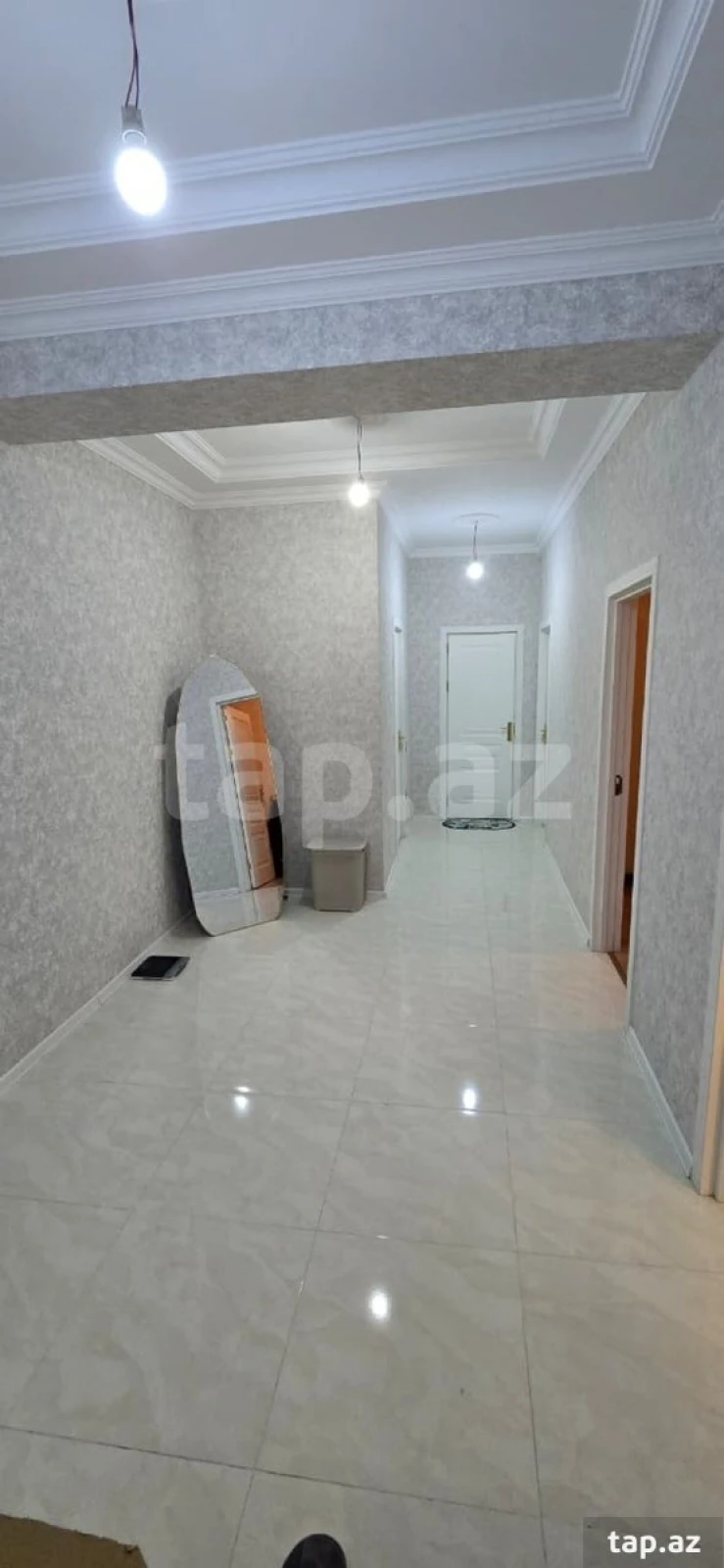 Kirayə verilir 3 otaqlı yeni tikili 112 m²