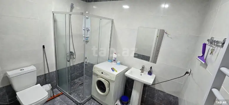 Kirayə verilir 3 otaqlı yeni tikili 112 m²