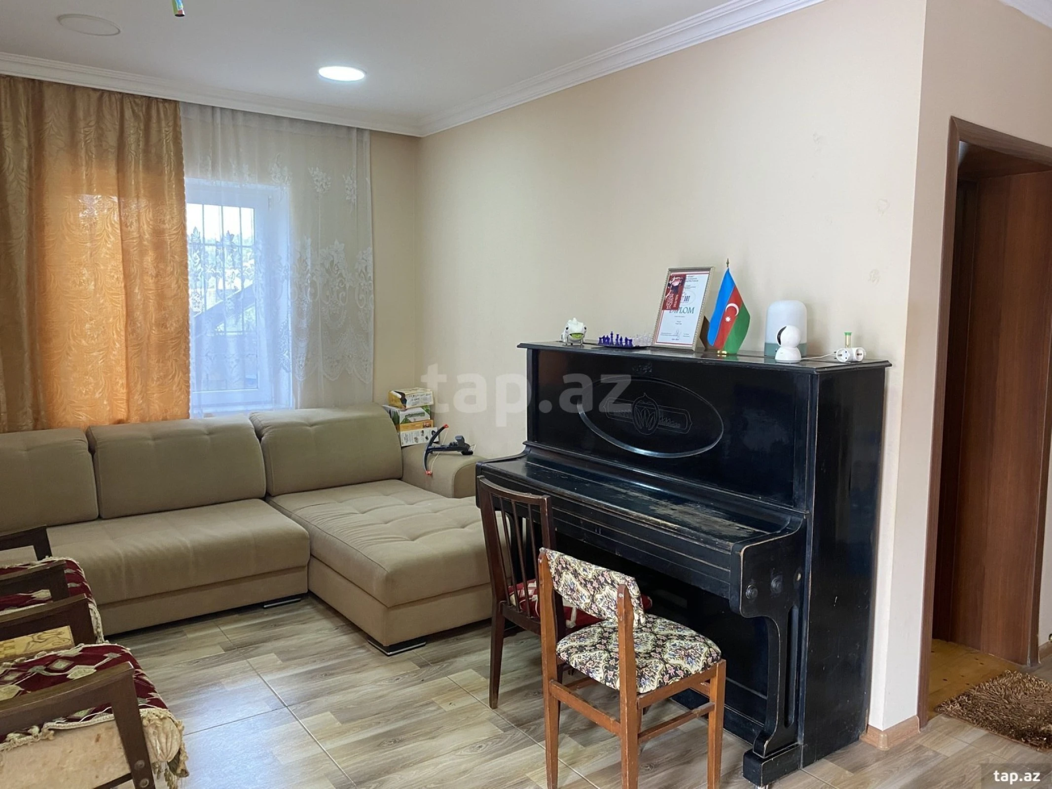 Satılır 3 otaqlı həyət evi