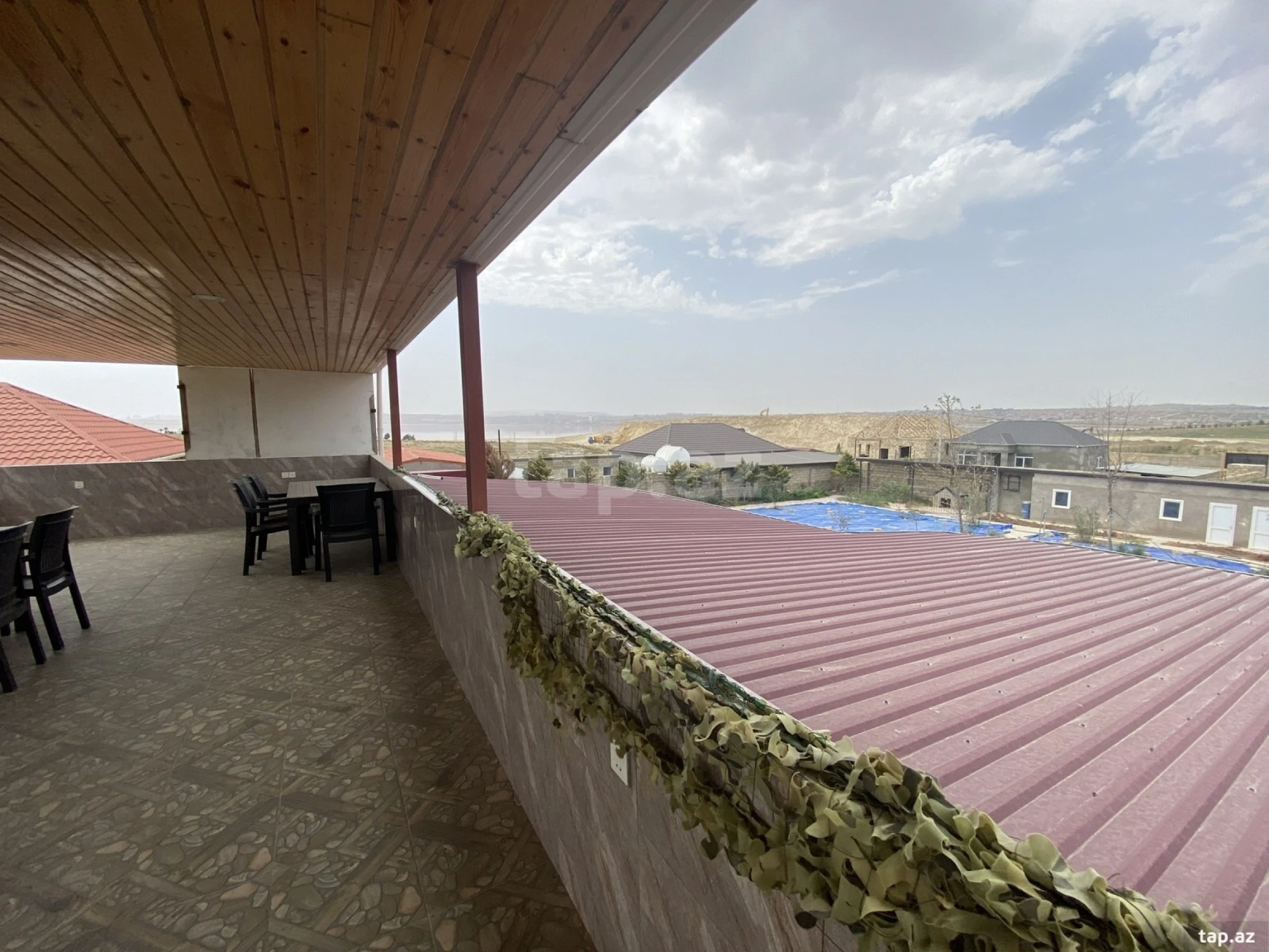 Satılır 3 otaqlı həyət evi