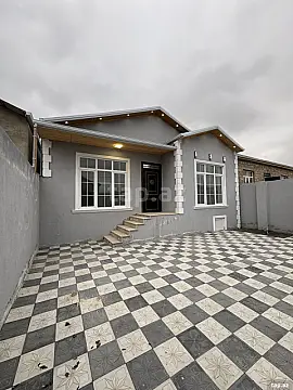 Satılır 3 otaqlı həyət evi