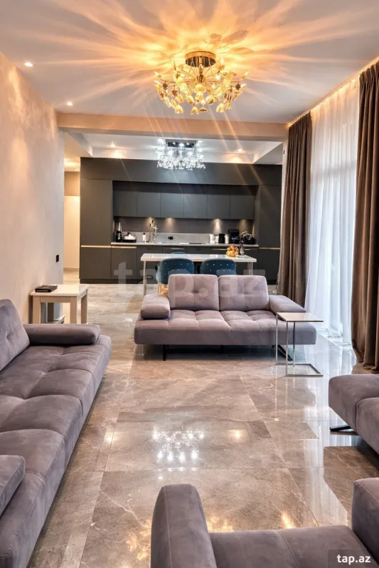 Satılır 2 otaqlı yeni tikili 103 m²