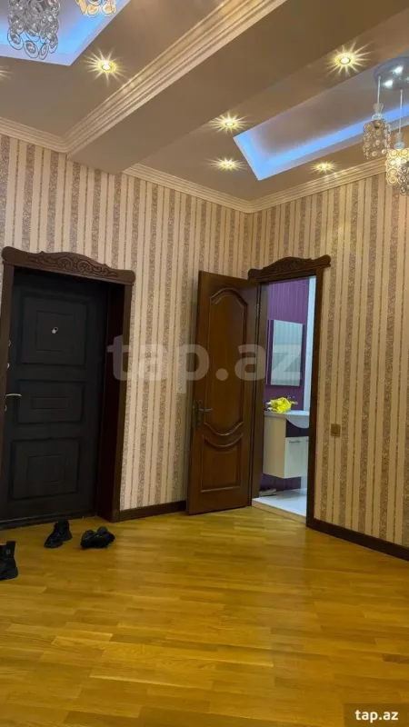 Kirayə verilir 2 otaqlı yeni tikili 110 m²