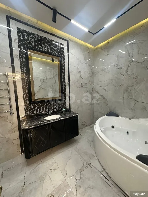 Kirayə verilir 3 otaqlı yeni tikili 160 m²