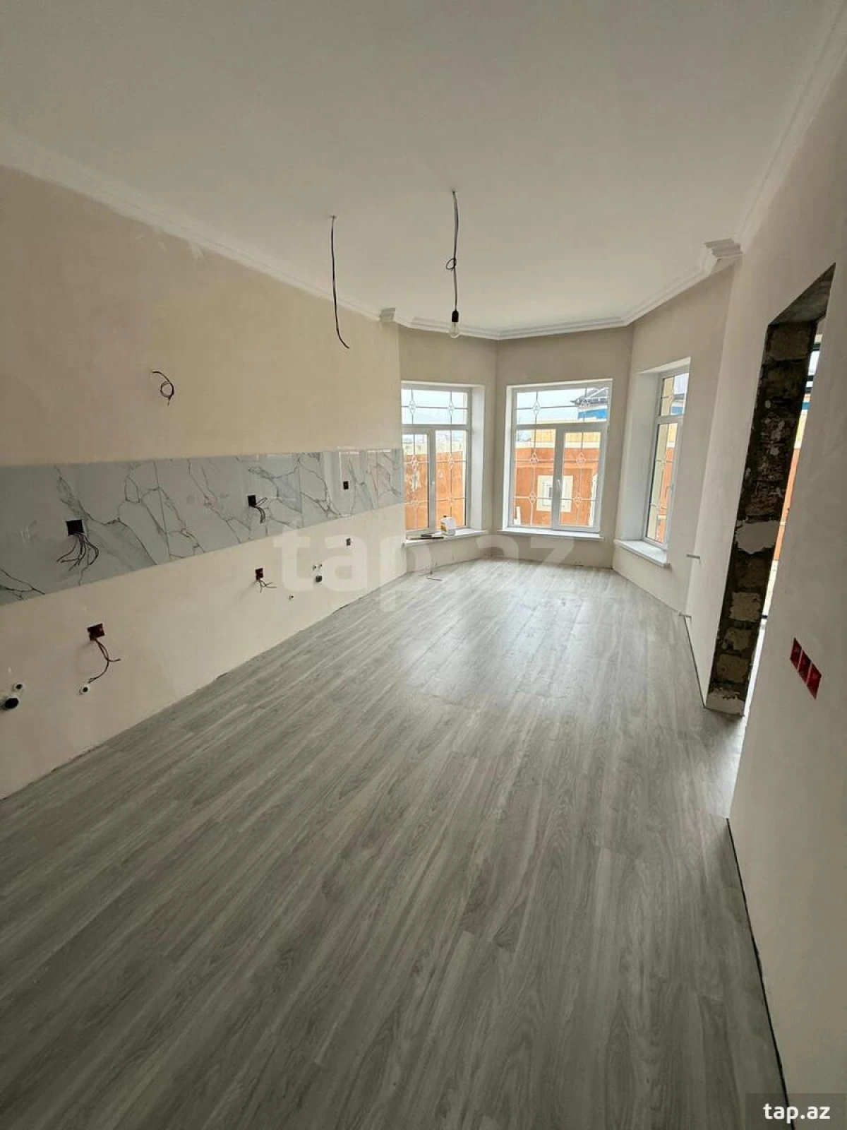 Satılır 3 otaqlı həyət evi