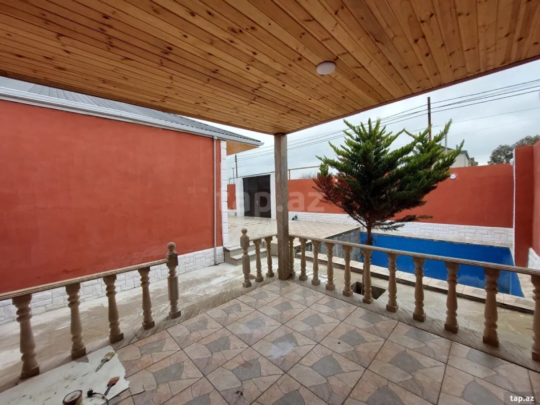 Satılır 3 otaqlı həyət evi