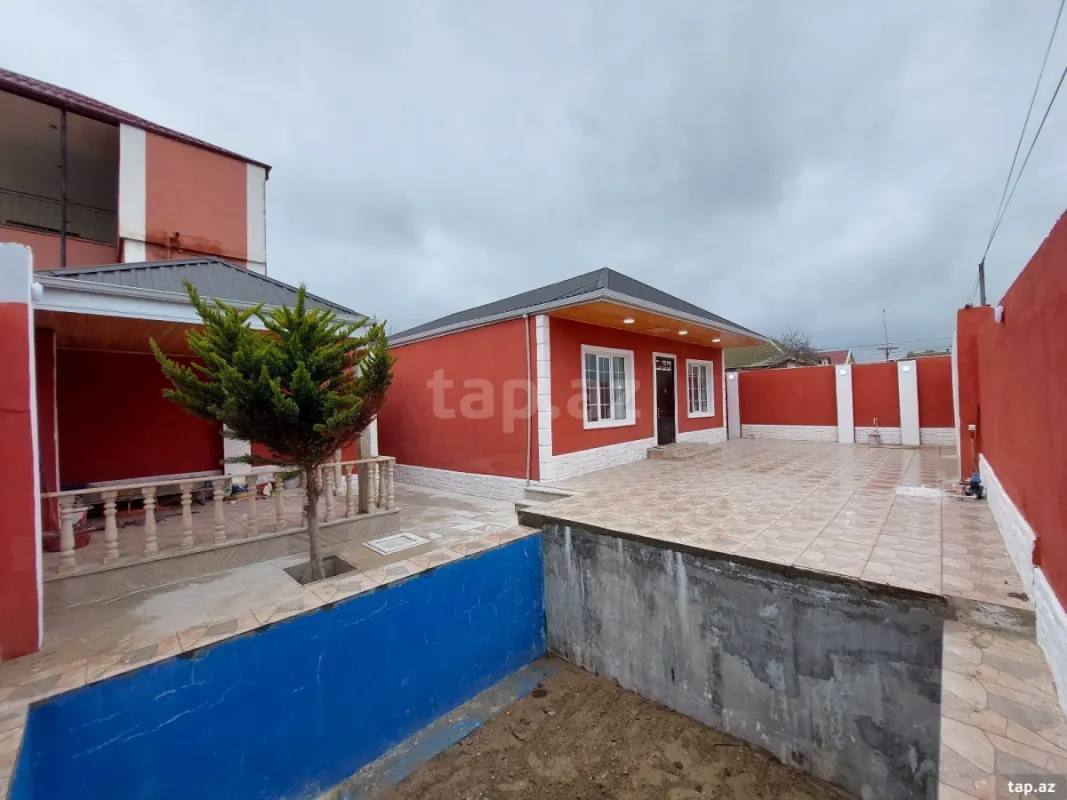 Satılır 3 otaqlı həyət evi