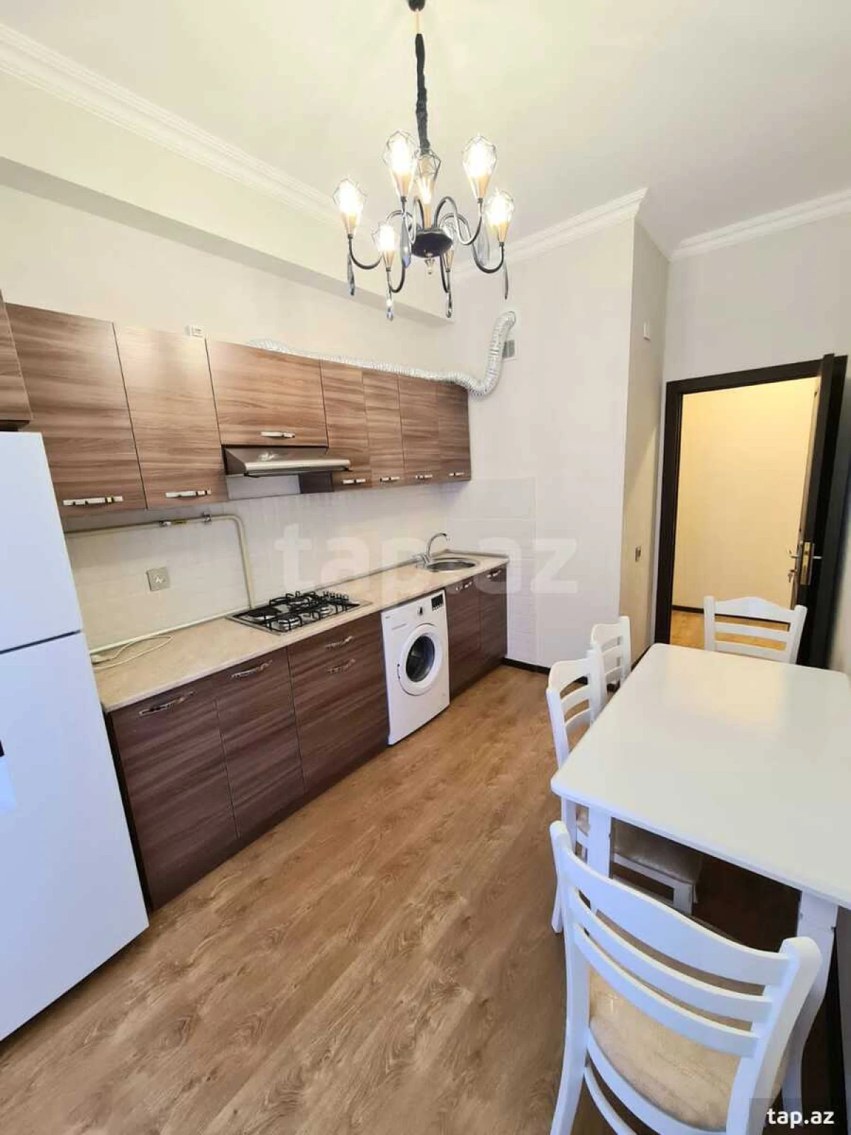 Kirayə verilir 2 otaqlı yeni tikili 60 m²