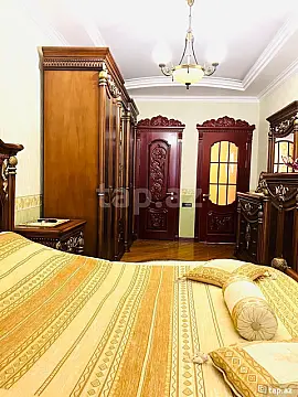 Satılır 4 otaqlı yeni tikili 153 m²