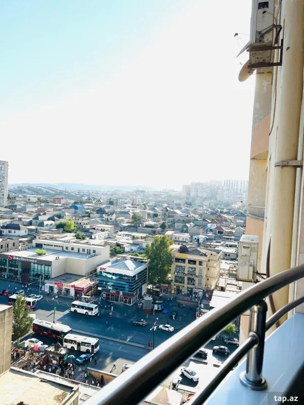 Satılır 4 otaqlı yeni tikili 153 m²