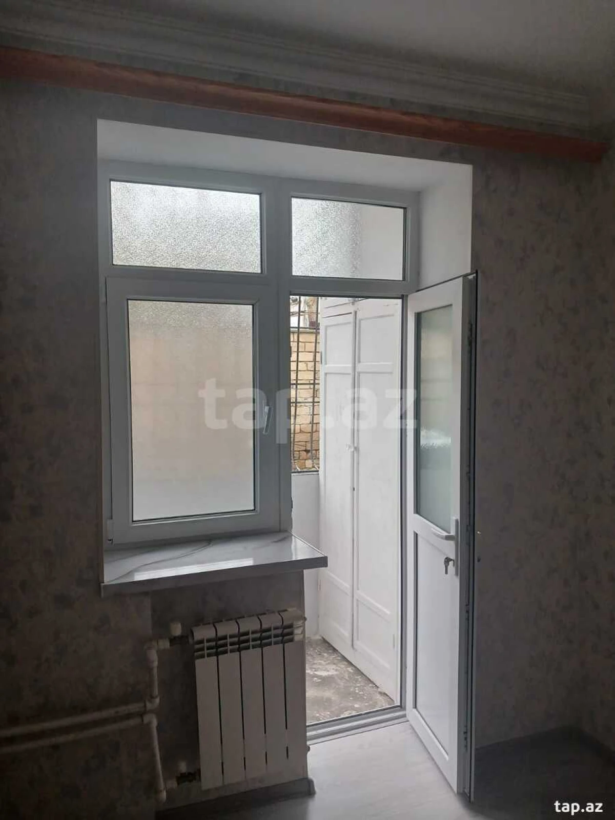 Kirayə verilir 4 otaqlı mənzil 65 m²