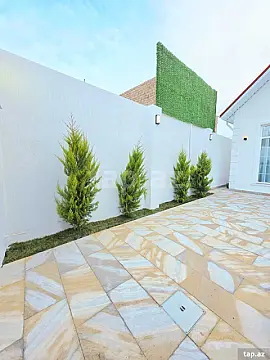 Satılır 4 otaqlı həyət evi