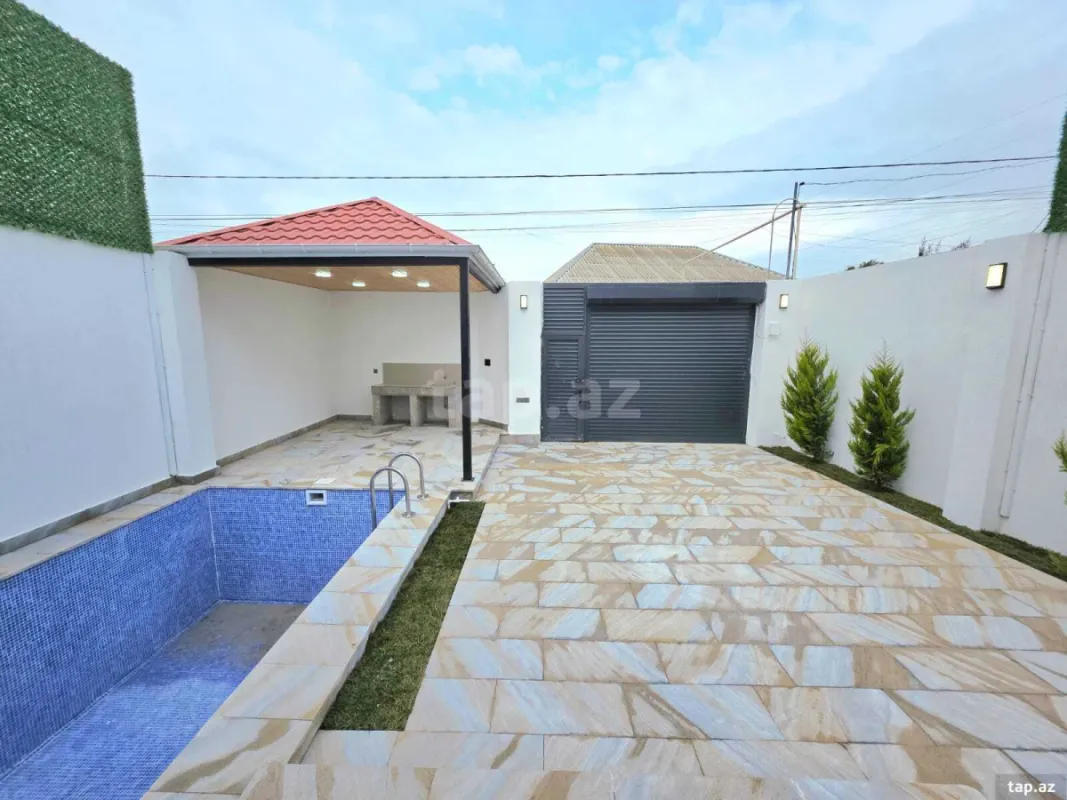 Satılır 4 otaqlı həyət evi