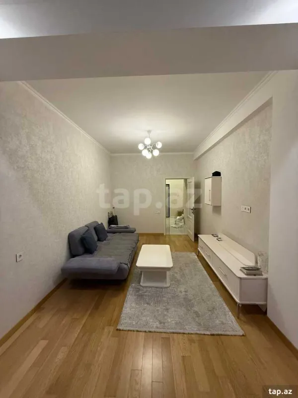 Kirayə verilir 2 otaqlı yeni tikili 80 m²