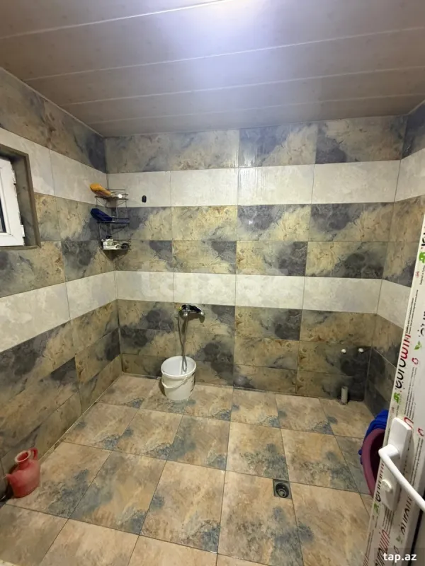 Satılır 4 otaqlı həyət evi