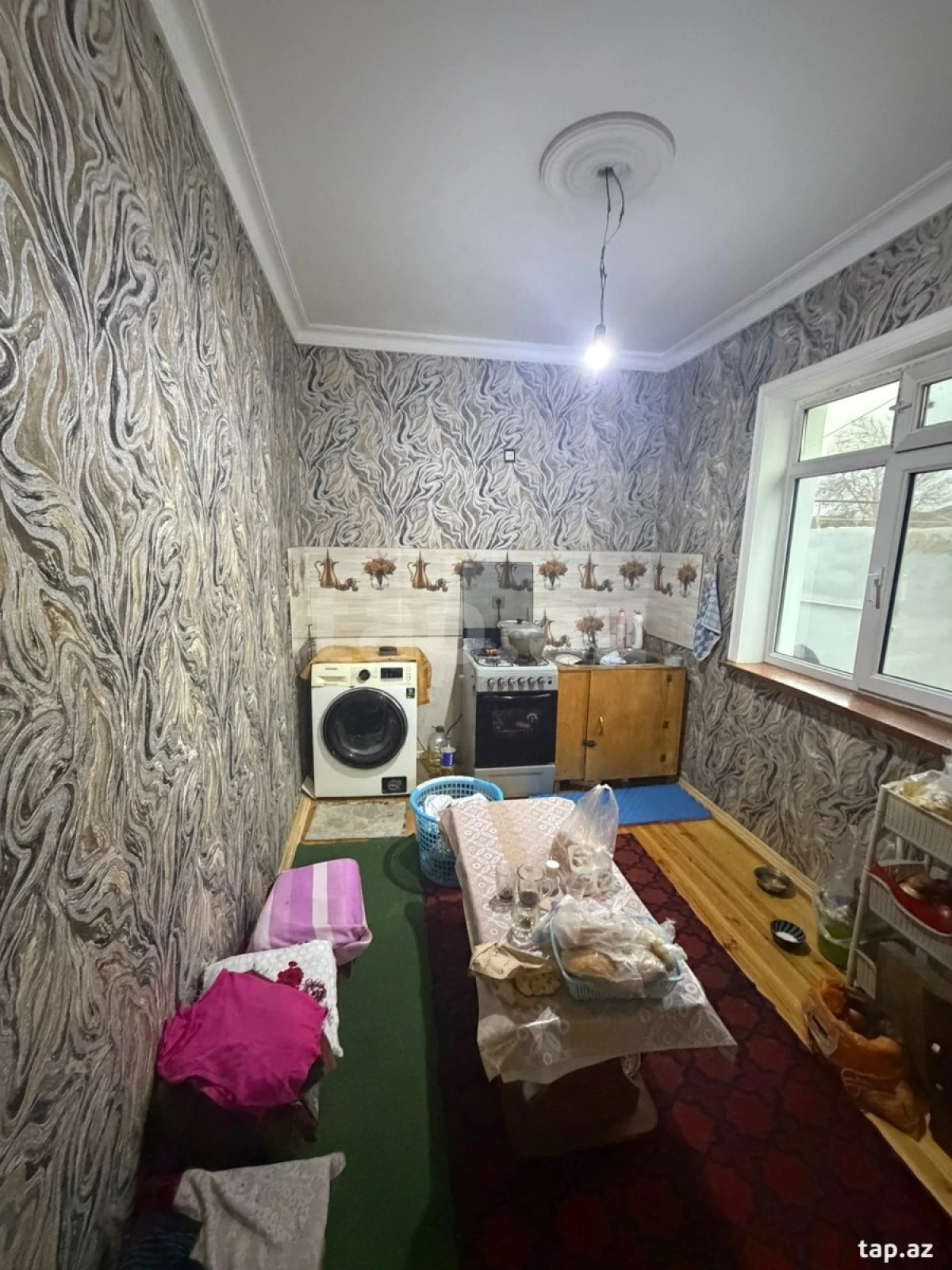 Satılır 4 otaqlı həyət evi