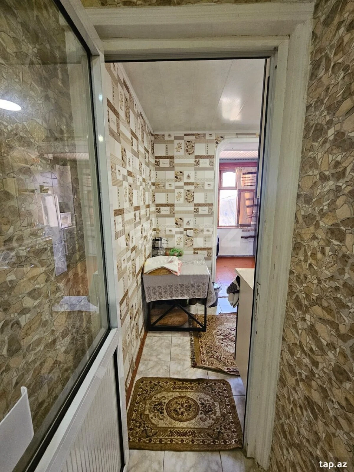 Satılır 2 otaqlı mənzil 48 m²