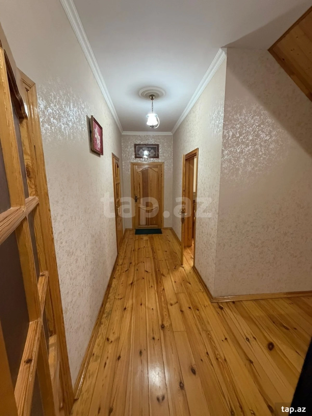 Satılır 7 otaqlı həyət evi