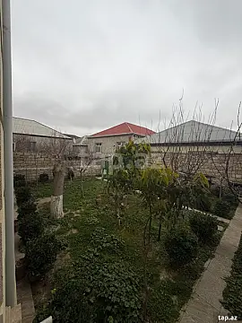 Satılır 7 otaqlı həyət evi