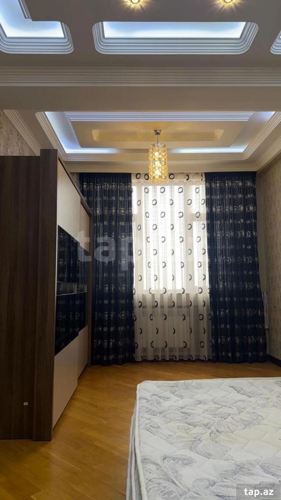 Kirayə verilir 2 otaqlı yeni tikili 115 m²