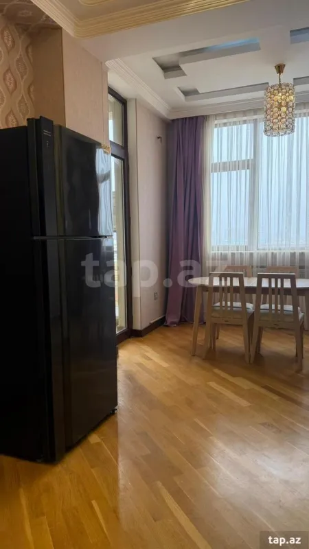 Kirayə verilir 2 otaqlı yeni tikili 115 m²