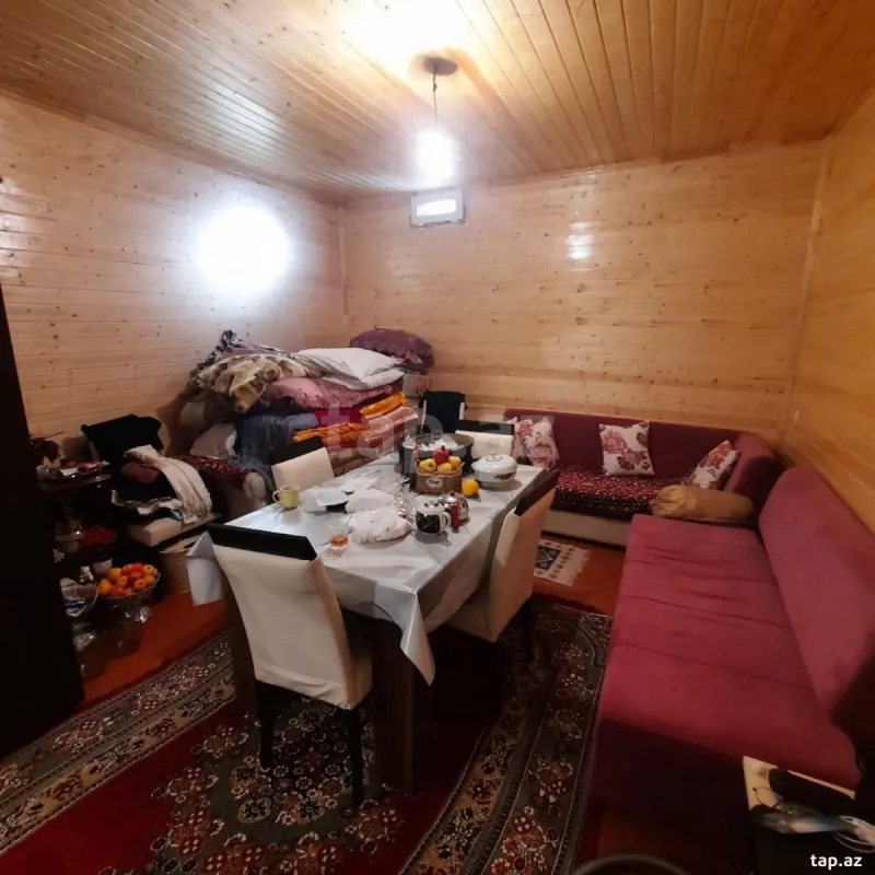 Satılır 3 otaqlı həyət evi