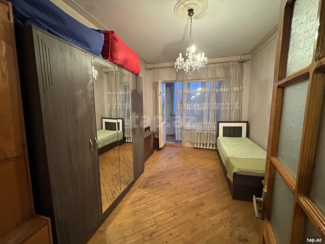 Satılır 2 otaqlı mənzil 60 m²