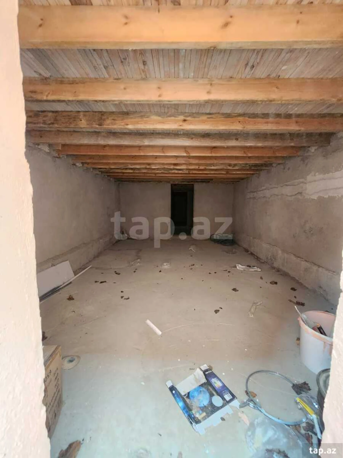 Satılır 4 otaqlı həyət evi