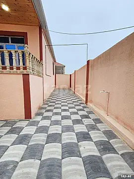 Satılır 4 otaqlı həyət evi
