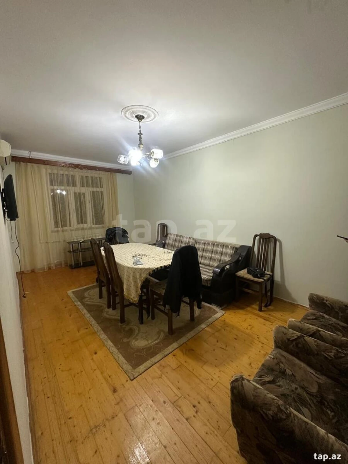 Satılır 2 otaqlı mənzil 60 m²