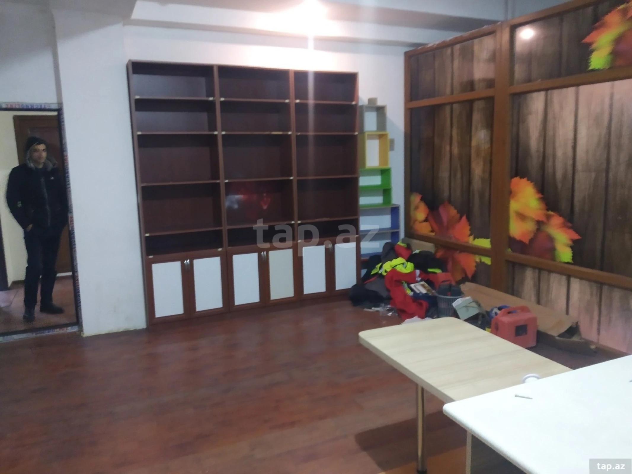 Kirayə verilir ofis