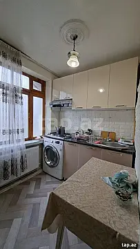 Kirayə verilir 2 otaqlı mənzil 45 m²