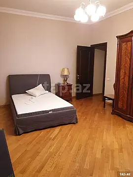 Kirayə verilir 3 otaqlı mənzil 140 m²