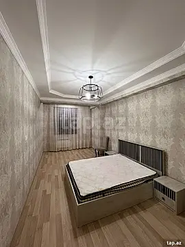 Kirayə verilir 3 otaqlı yeni tikili 100 m²