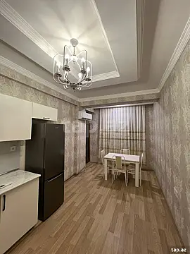 Kirayə verilir 3 otaqlı yeni tikili 100 m²