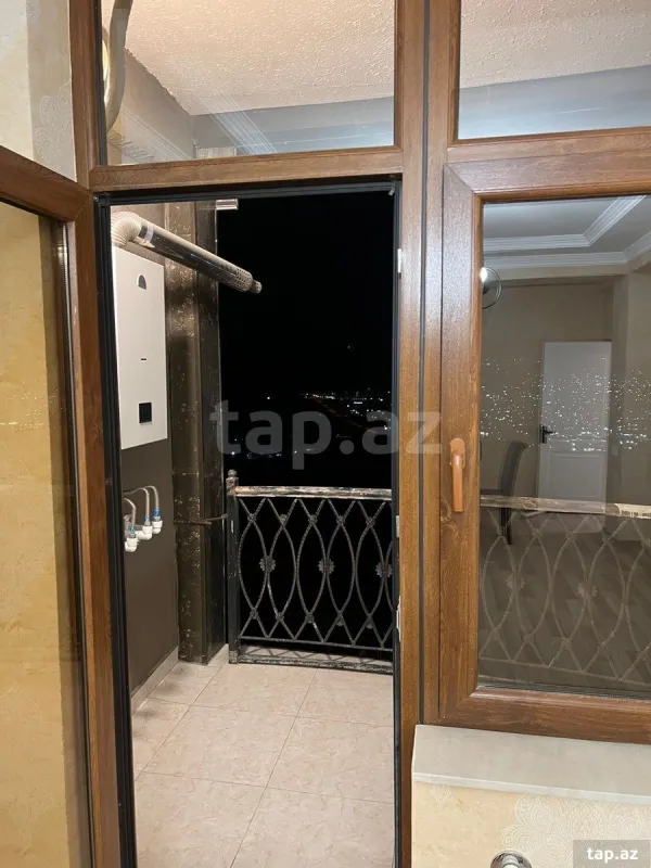 Kirayə verilir 3 otaqlı yeni tikili 100 m²