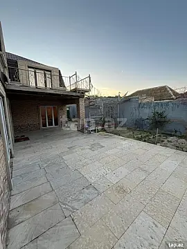 Satılır 6 otaqlı həyət evi