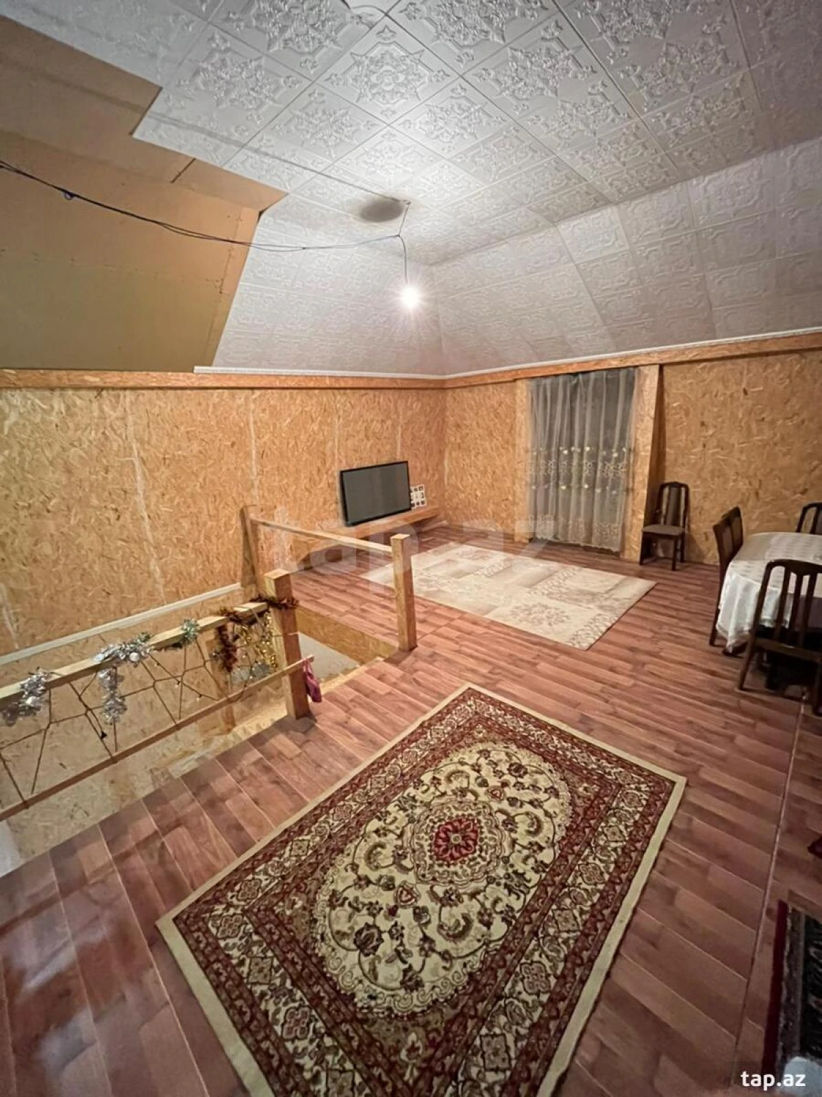 Satılır 6 otaqlı həyət evi