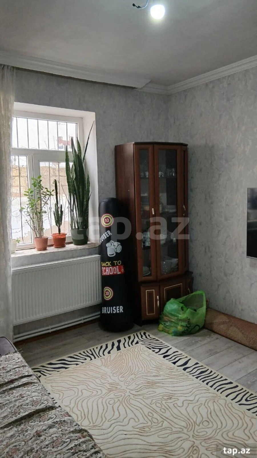 Satılır 3 otaqlı həyət evi