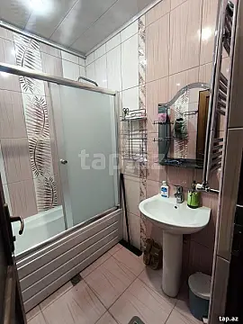 Kirayə verilir 2 otaqlı yeni tikili 65 m²