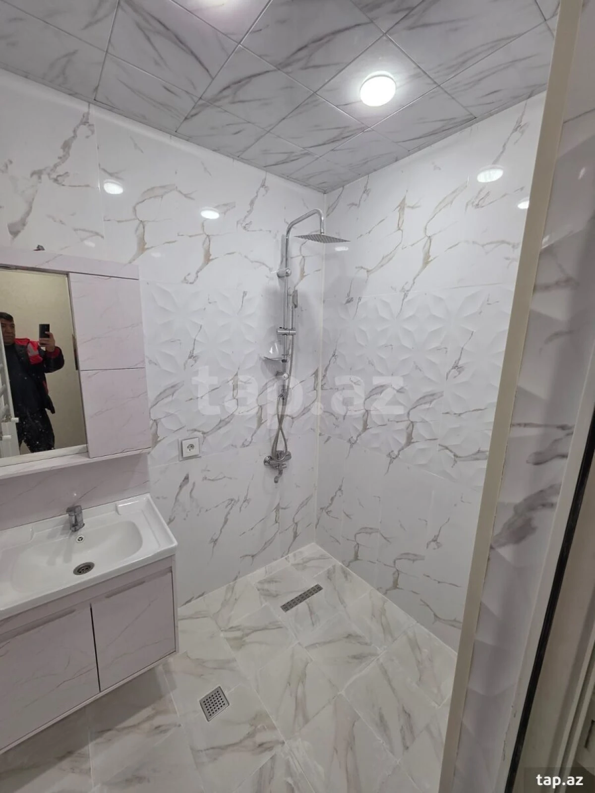 Satılır 3 otaqlı mənzil 80 m²