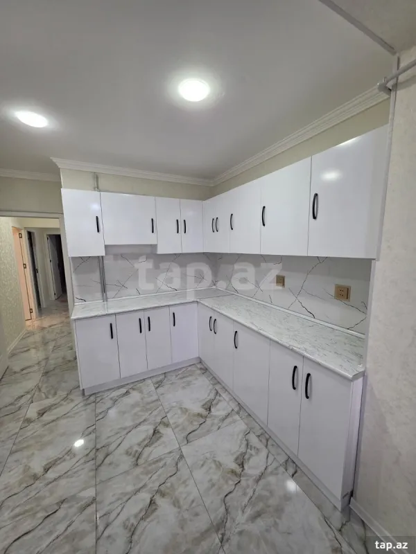 Satılır 3 otaqlı mənzil 80 m²