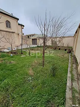 Satılır 7 otaqlı həyət evi