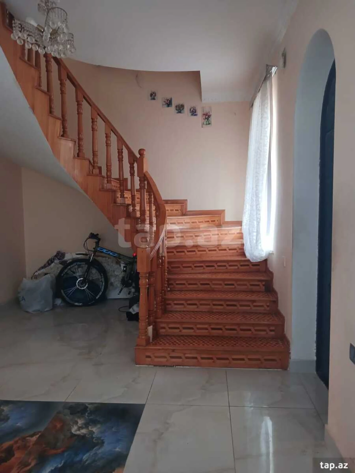 Satılır 7 otaqlı həyət evi