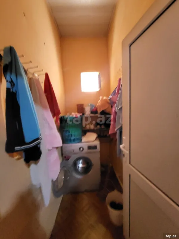 Satılır 5 otaqlı həyət evi