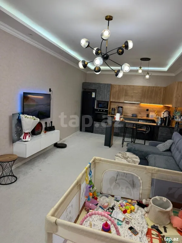 Satılır 4 otaqlı həyət evi